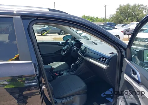 2024 Volkswagen Taos 1.5T Se из США, поврежденный, VIN 3VVSX7B26RM019370